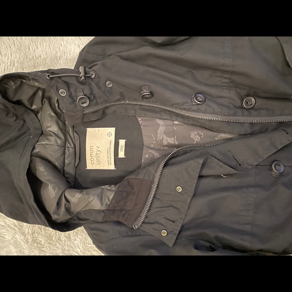 Aritzia Community Hemp & Recycled Parka Jacket - Picture 5 of 6